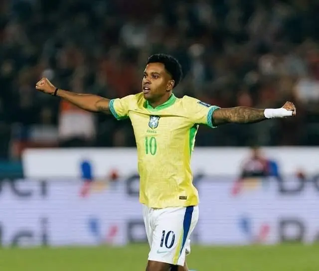 韩国足球队主场0比5不敌巴西队 国际友谊赛遭遇惨败