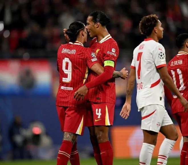 山东男篮高诗岩关键表现助球队获胜 谢智杰于德豪攻防两端贡献显著