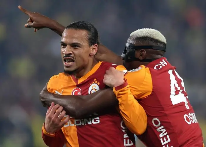 土超焦点战：穆里尼奥战术调整助加拉塔萨雷逆转取胜