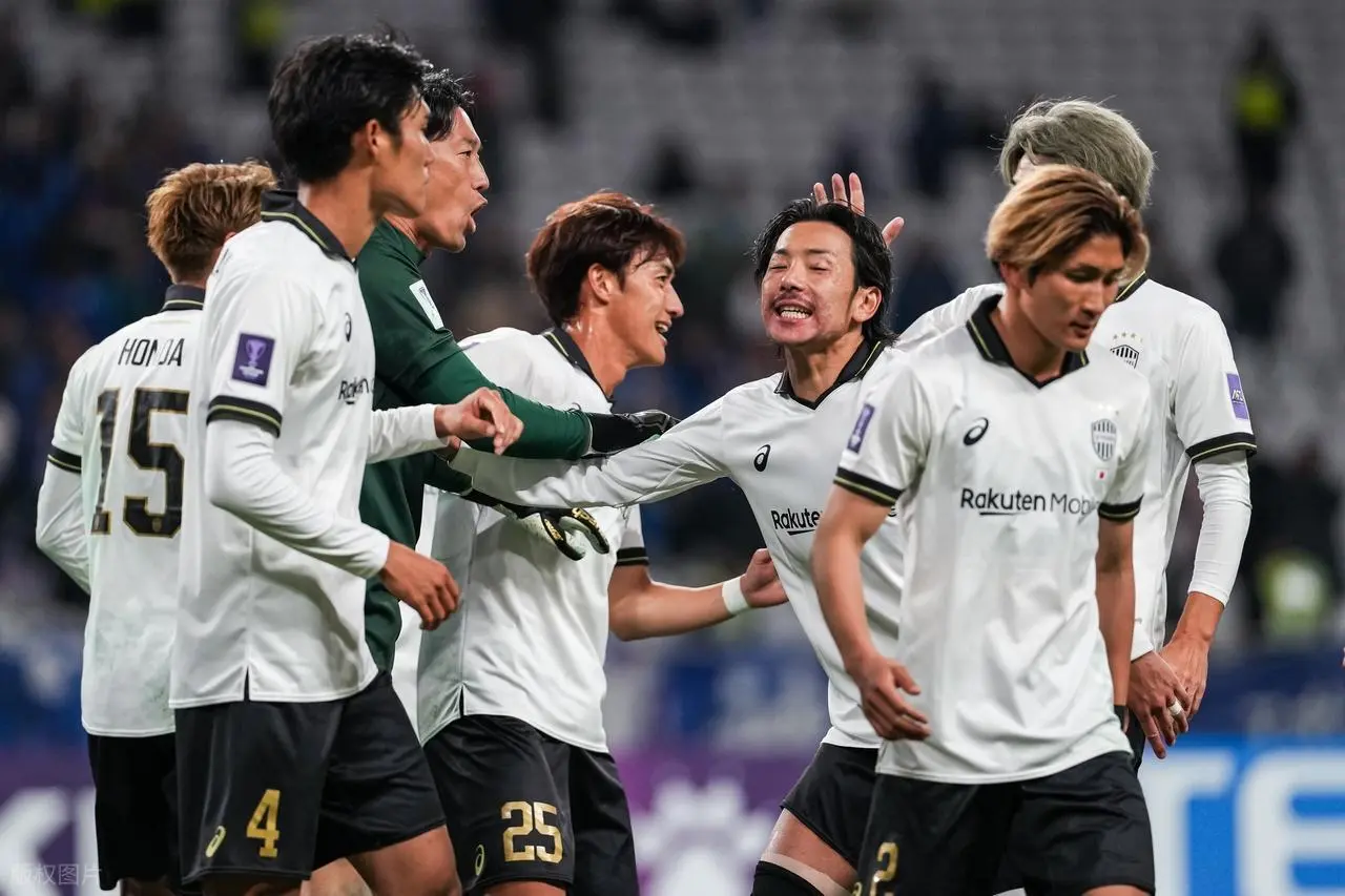 亚冠小组赛次轮回顾：中超球队集体失利背后的战术分析