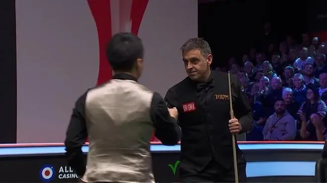 奥沙利文坦言失利原因 周跃龙爆冷晋级英锦赛16强 中国选手占据7席