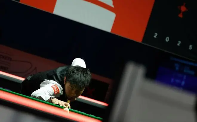 中国斯诺克选手赵心童总结职业生涯25年 三人争夺大奖赛最后席位
